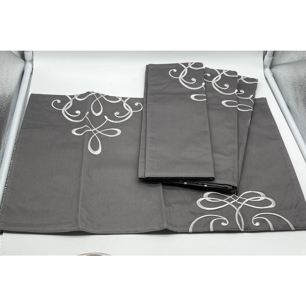 THE CELLAR Set of 4 Grey Cotton Placemats w/ White Embroidery 18.5 X 13 NWOT